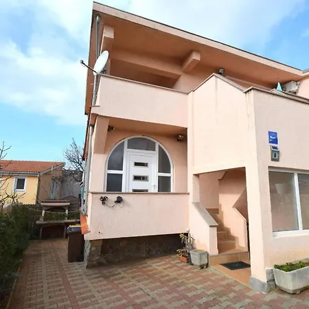 Luis * Pinezici (Krk)